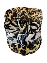 Load image into Gallery viewer, Clearance - Animal Print Knot Headband
